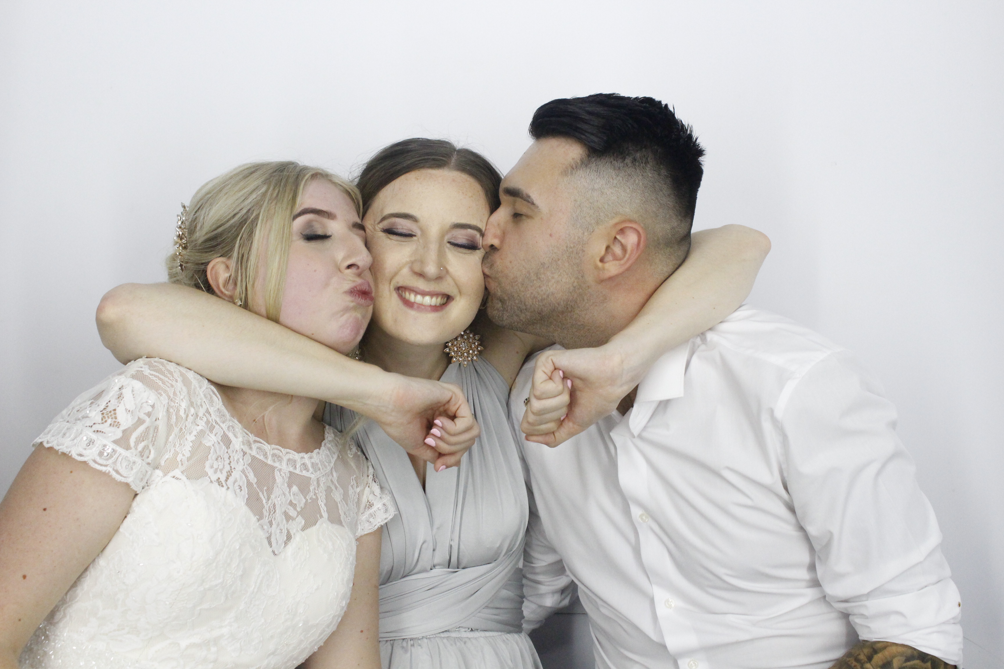 Sam & Rachel's Wedding | View more photos from the event at gallery.myphotoboothexperience.co.uk/u/MyPhotoBoothExperienceLtd/Sam-Rachels-Wedding